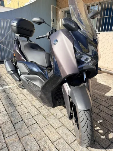 x max 300 