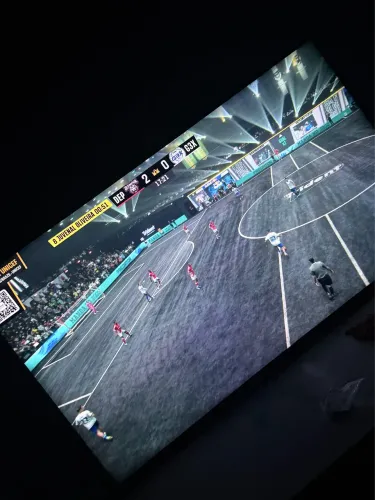 Vendo Smart TV LG 43- Perfeito Estado (Sem Detalhes)