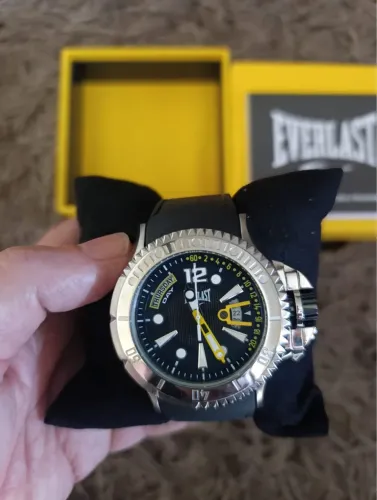Relógio Everlast