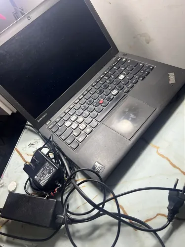 Vendo lindo notebook Lenovo 