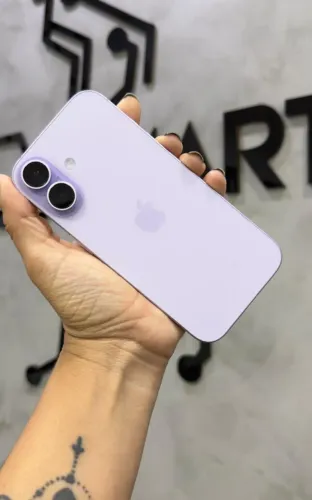 iPhone 17 Lavender - 256GB Garantia Apple até 11/01/2027 (COM NOTA)