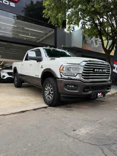 Ram 3500 Limited Longhorn 6.7 TB CD Diesel 2024