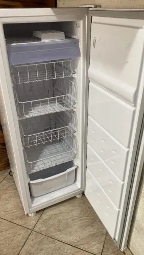 Freezer Consul 121L Novo Vertical