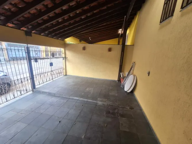 SOBRADO COM 3 QUARTOS FL26