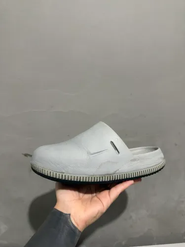 Sandália mule calm Nike Cinza 38