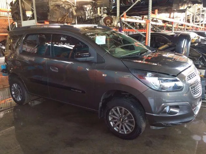Peças usadas Chevrolet Spin LT 2014 1.8 flex 108cv câmbio automático