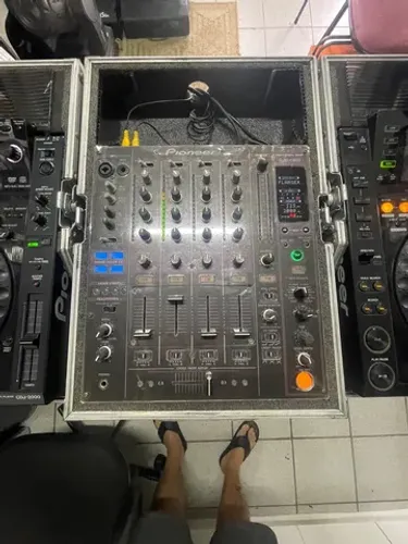 Cdj2000 djm800 Pioneer
