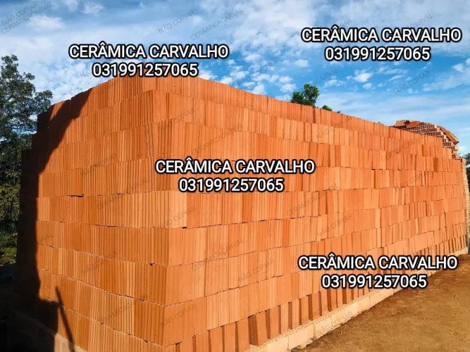 Tijolos direto da fábrica