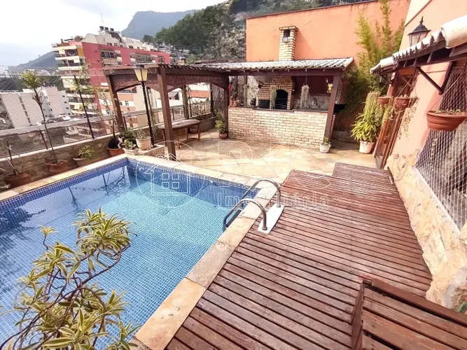 Duplex para venda possui 233 metros quadrados com 3 quartos em Tijuca - Rio de Janeiro - R