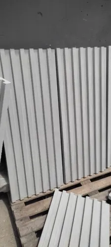 Coluna de Concreto Decorativa - Painel ripado de concreto