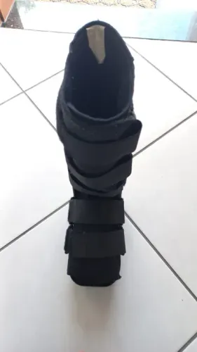 Bota ortopédica(15 dias de uso)