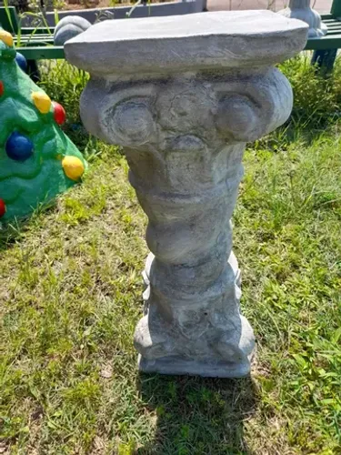Coluna romana em cimento, 60 cm de altura para decoração 