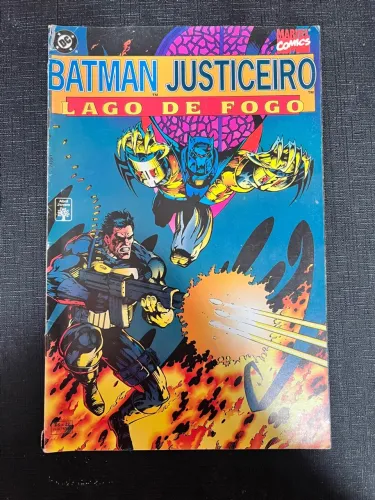 HQ Batman e Justiceiro: Lago de Fogo (Original)