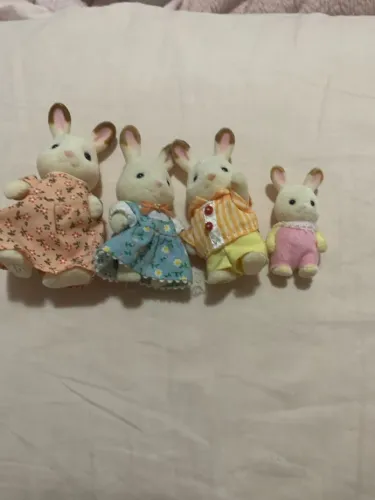 Família de Coelhos Sylvanian Family