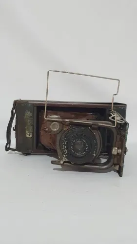 Máquina fotográfica Ensign Carbine n°12 anos 30 leia descrição