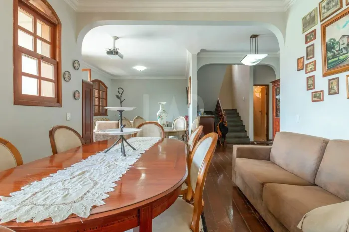 Casa à venda, 4 quartos, 1 suíte, 4 vagas, Santa Lúcia - Belo Horizonte/MG