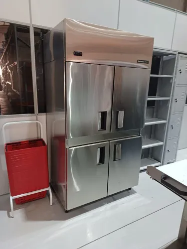Geladeira industrial 4 portas Linha Prime Venancio Pronta entrega - Marcos