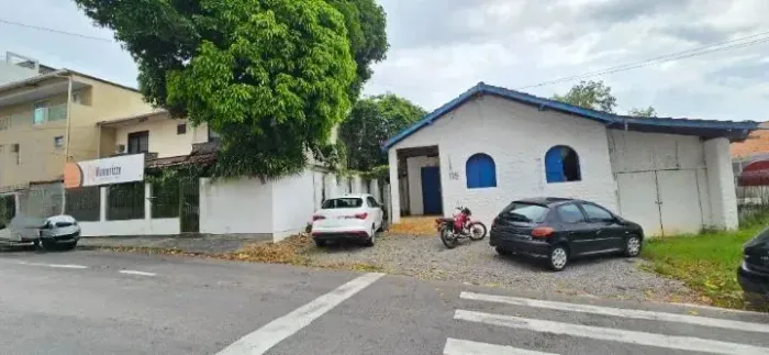 À venda | 459 m² e viabilidade construtiva de 4 pavimentos - Capoeiras, em Florianópolis.