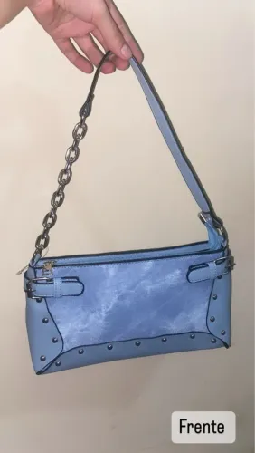Bolsa de Ombro Azul com Detalhes