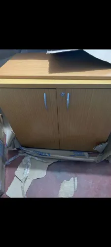 Móveis de escritório madeira maciça 