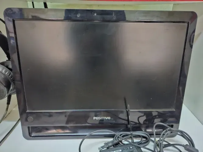 Computador AIO Positivo C100 | Leia atentamente Anuncio | para reciclagem