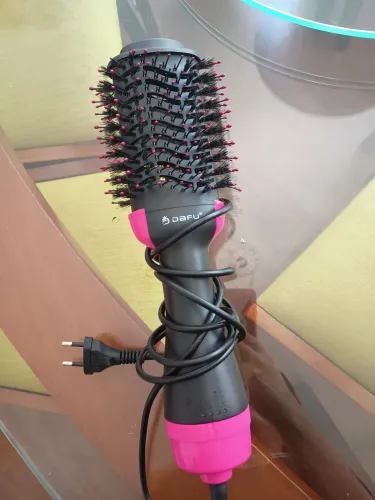 Escova modeladora
