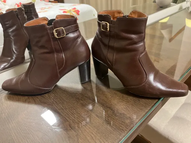 Bota em Couro Legítimo | Marrom | N° 37