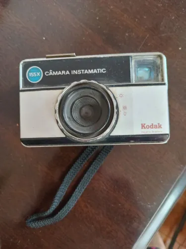 Câmera Kodak antiga modelo 155 X