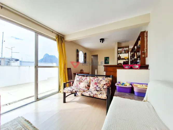 Cobertura à venda em Botafogo: 120m², 2 quartos, 1 vaga