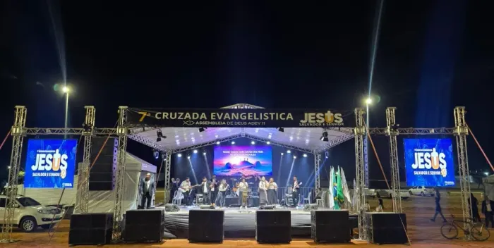 Aluguel de som, palco, iluminação, gerador de energia, painel de led e box truss 
