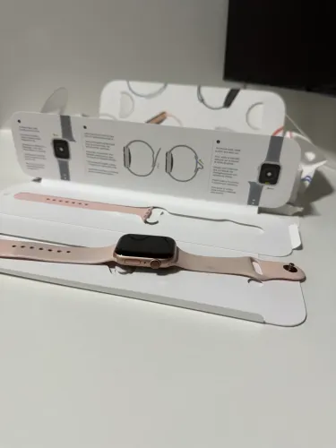 Apple Watch Series 4 44mm rosa