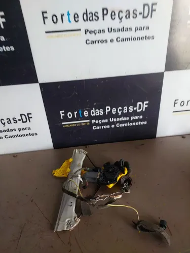 Máquina De Vidro Elétrico Traseira Direita Do Gol Voyage G5 G6 G7 G8 