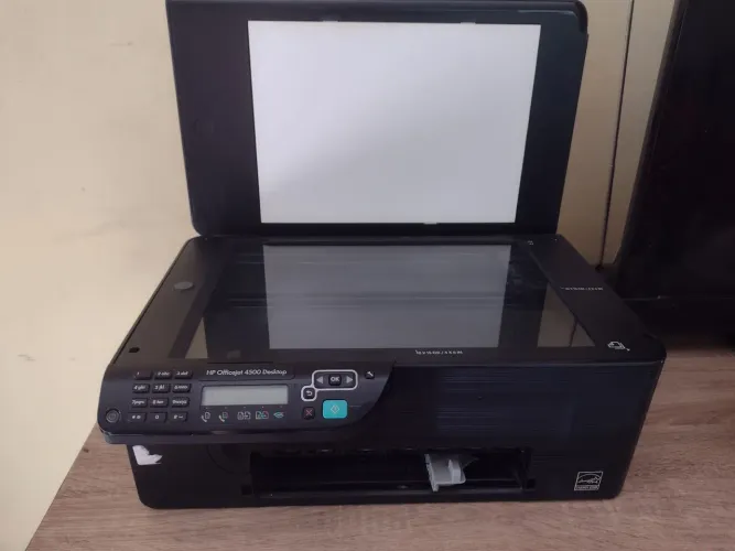 Impressora Multifuncional HP Officejet 4500