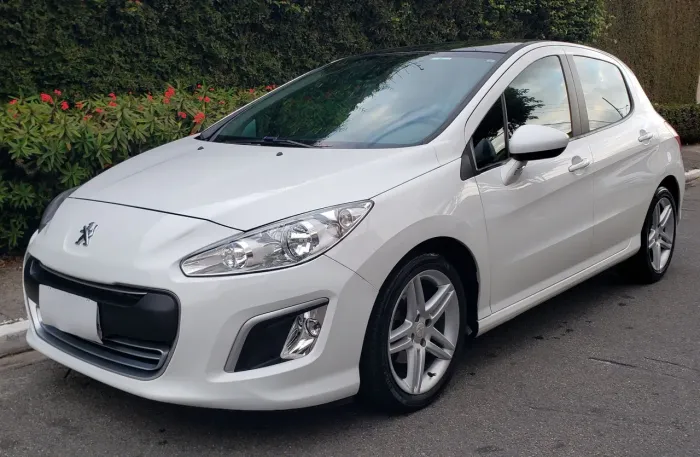 Peugeot 308 Allure 2.0 Flex 16V 5P Aut. 2013