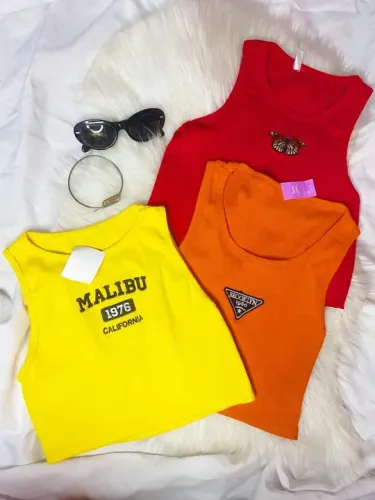 Cropped camiseta