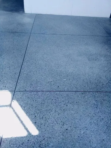 Piso Granilite Cinza Claro