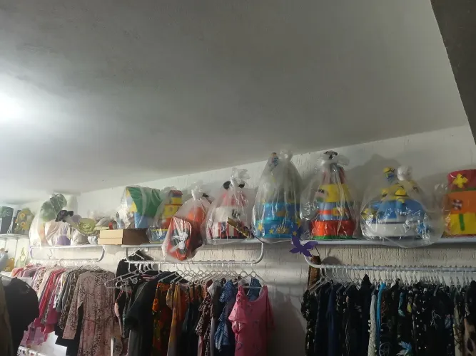 Lindos bolos Fakes Decoração Aniversário Festa
