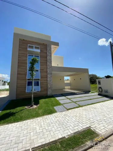 Casa a venda com 3 quartos no bairro Jacundá em condomínio fechado