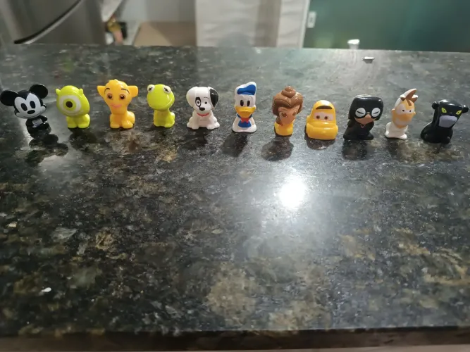 11 miniaturas Gogos Disney novas + brinde