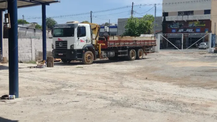 15-190 no truk com Munck 