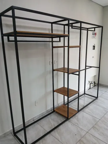 Arara Closet de luxo