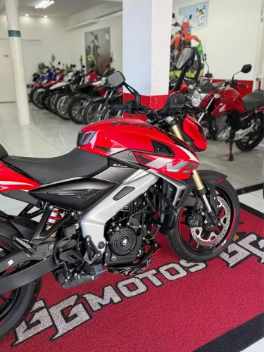 BAJAJ NS400 2026
