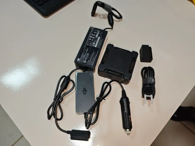 Kit Carregador DJi Mavic Pro - Seminovo em Estado de Novo