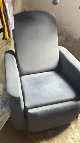 POLTONA RECLINÁVEL