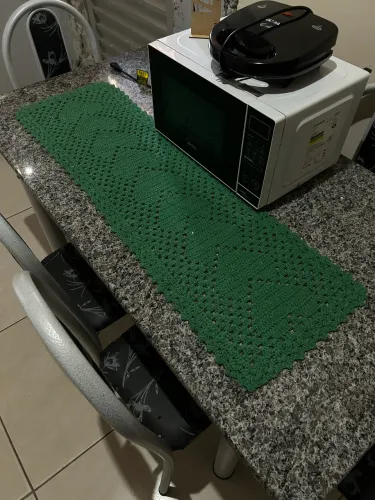 Vendo mesa de jantar (granito) 6 cadeiras