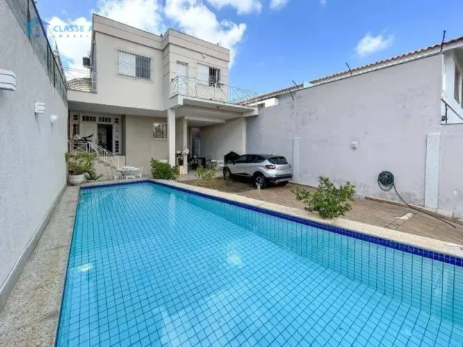 Casa com 4 Quartos à venda, no Caiçara
