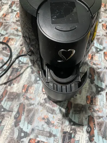 Vendo cafeteria 3 corações cápsula