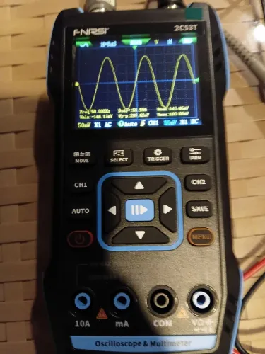 Osciloscópio Fnirsi 2C53T de 2 canais de 50MHz + Gerador de Sinais + Multímetro