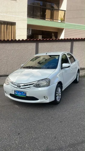Toyota Etios XLS 1.5 Flex 16V 5P Mec. 2015