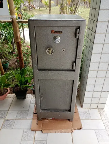 Cofre de Aço CONFIANÇA DE LUXO